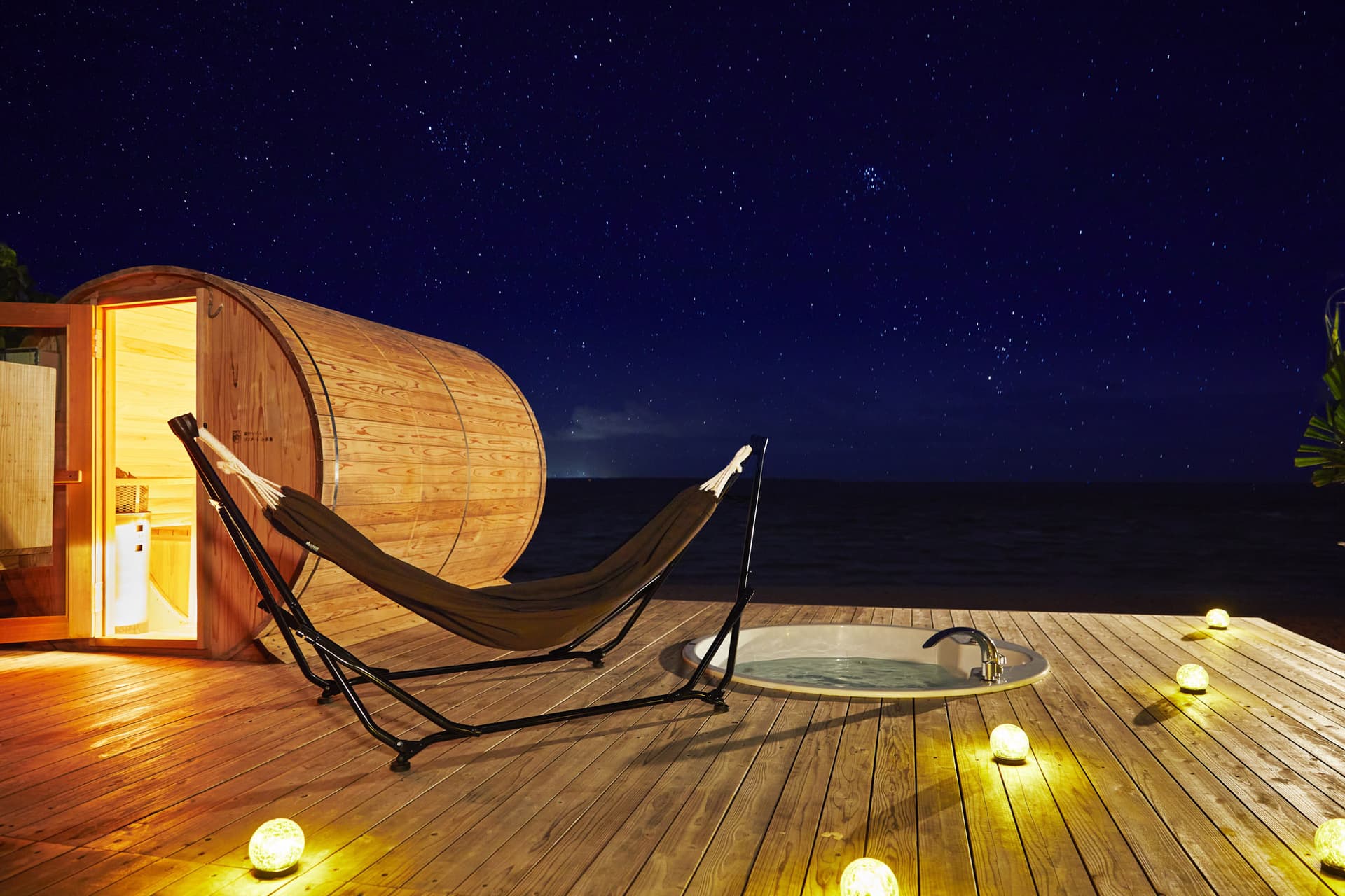 【星野リゾート リゾナーレ小浜島】壮大な天の川の下で行う 本格的なサウナ体験「ティンガーラサウナ」を開催