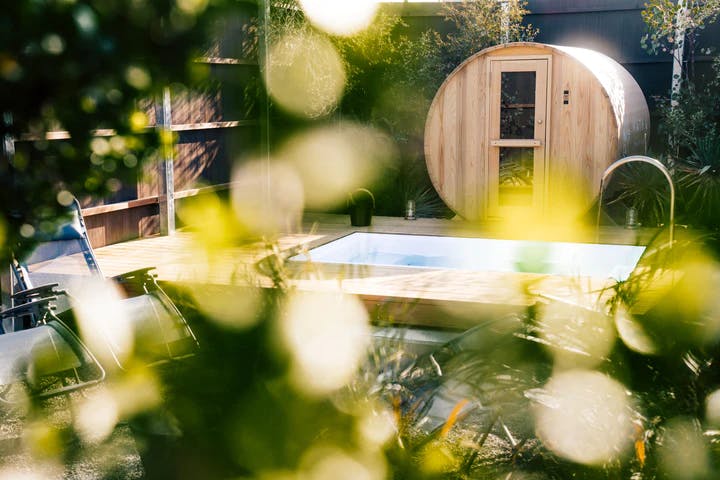 山梨の豊かな自然と食に出会う旅「private outdoor sauna MATKA 」