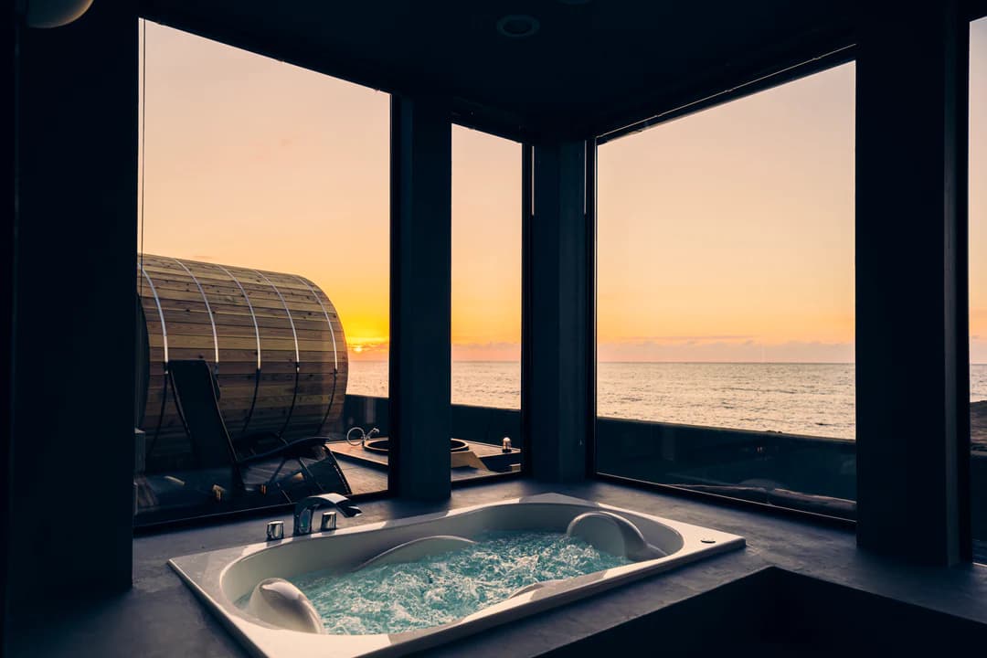 海を眺めながら過ごす上質な暇(いとま)時間「UMITOMA OCEANVIEW RESORT ECHIZEN」